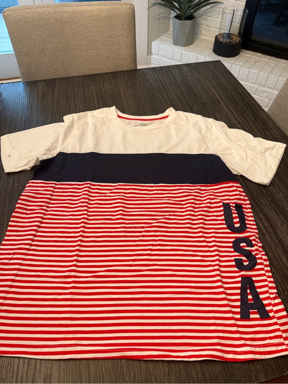 Men's USA Red & White Stripe Short-Sleeve Crew T-Shirt
